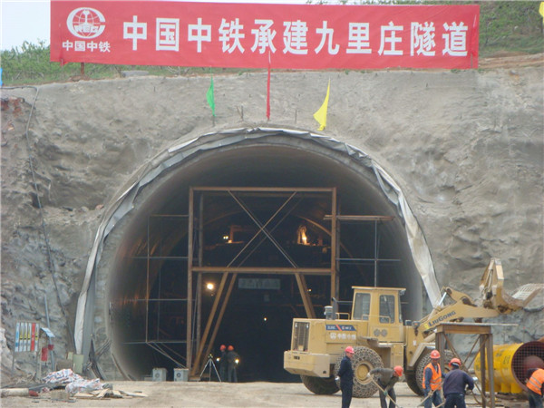 成都隧道防水施工